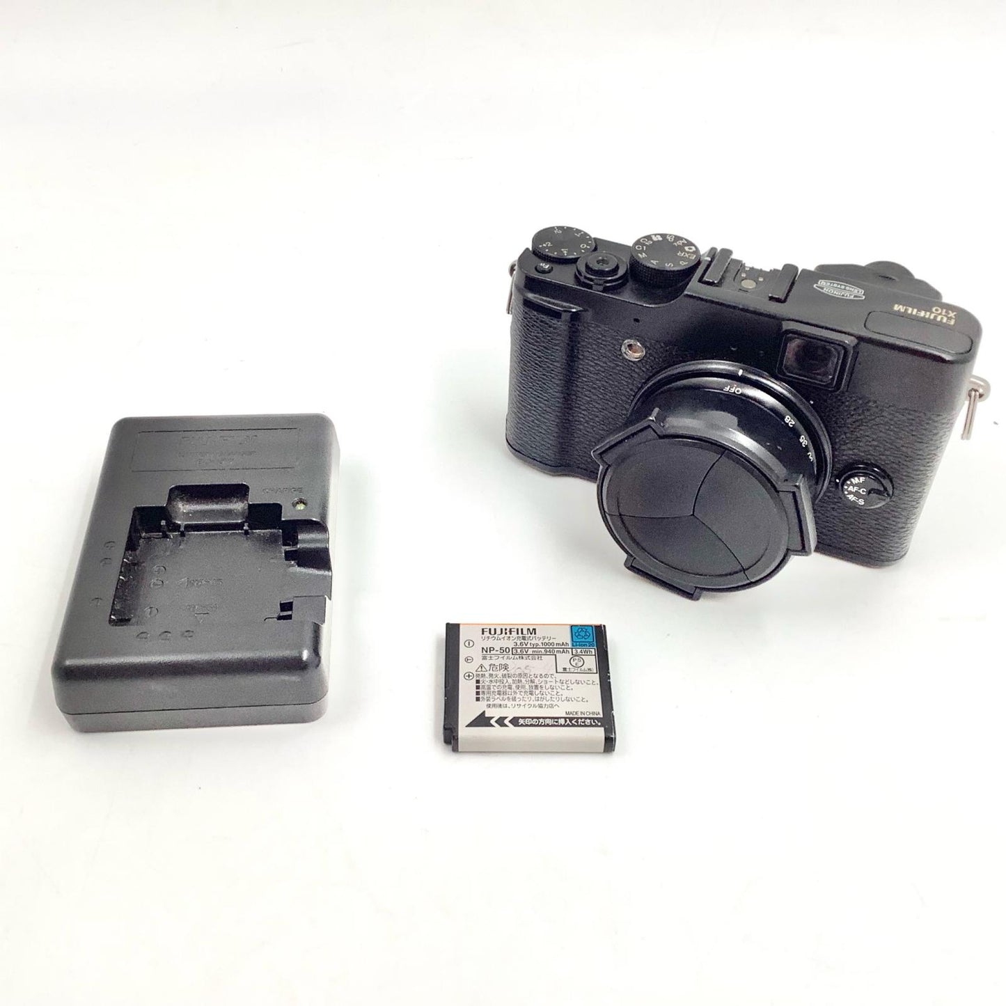 【全額返金保証】【最速発送】FUJIFILM コンパクトデジタルカメラ X10 動作確認済