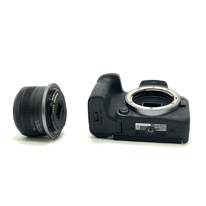 【全額返金保証】【最速発送】Canon デジタル一眼 EOS R10 RF-S18-45 IS STM レンズキット 美品 動作確認済