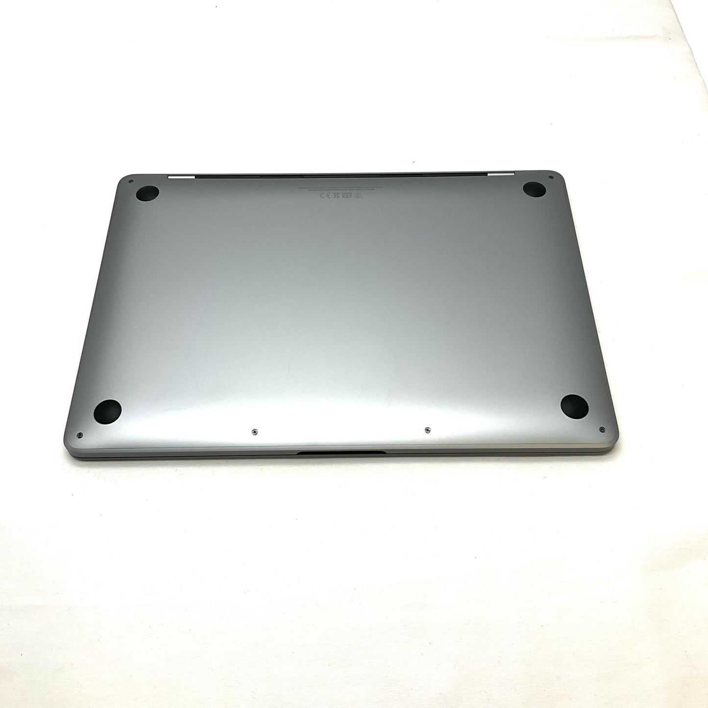 【全額返金保証】【最速発送】Apple MacBook Air 13インチ 2022 Apple M2 8GB 256GB スペースグレイ 100% 超美品 動作確認済