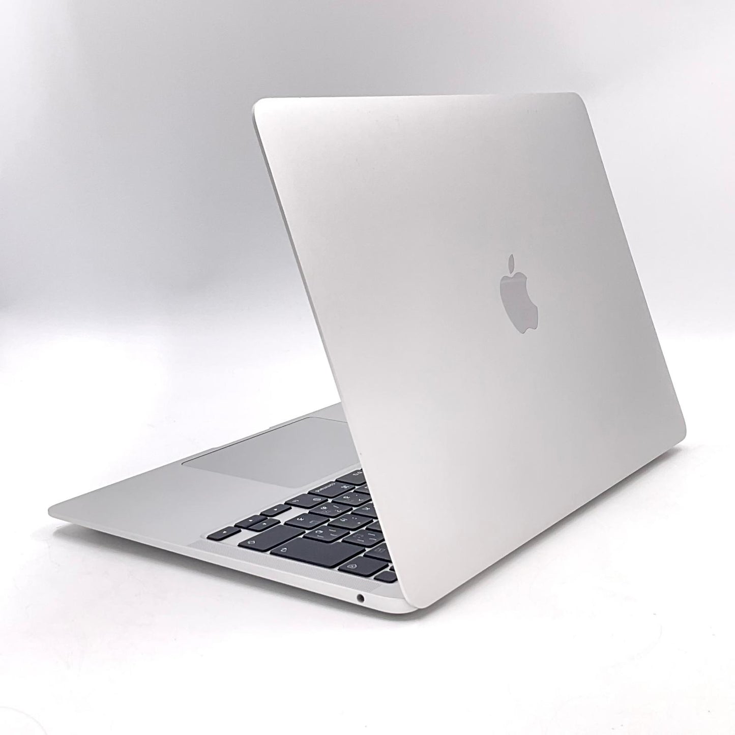 【全額返金保証】【最速発送】Apple MacBook Air 13インチ 2020 Apple M1 8GB 512GB シルバー 100% 美品 動作確認済