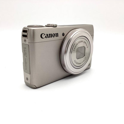 【全額返金保証】【最速発送】Canon コンパクトデジタルカメラ PowerShot S120 シルバー 美品 動作確認済
