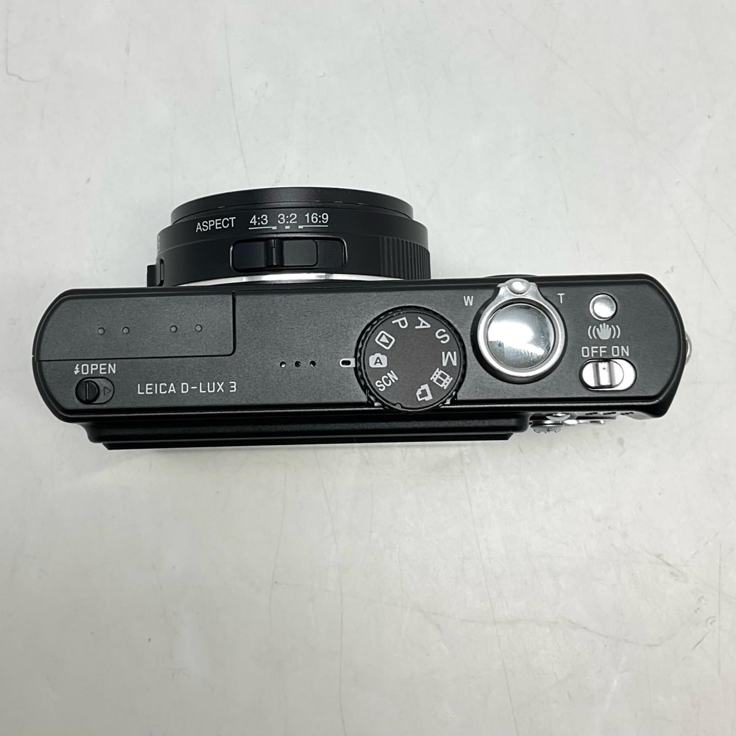 【全額返金保証】【最速発送】Leica コンパクトデジタルカメラ D-LUX 3 ブラック 美品 動作確認済