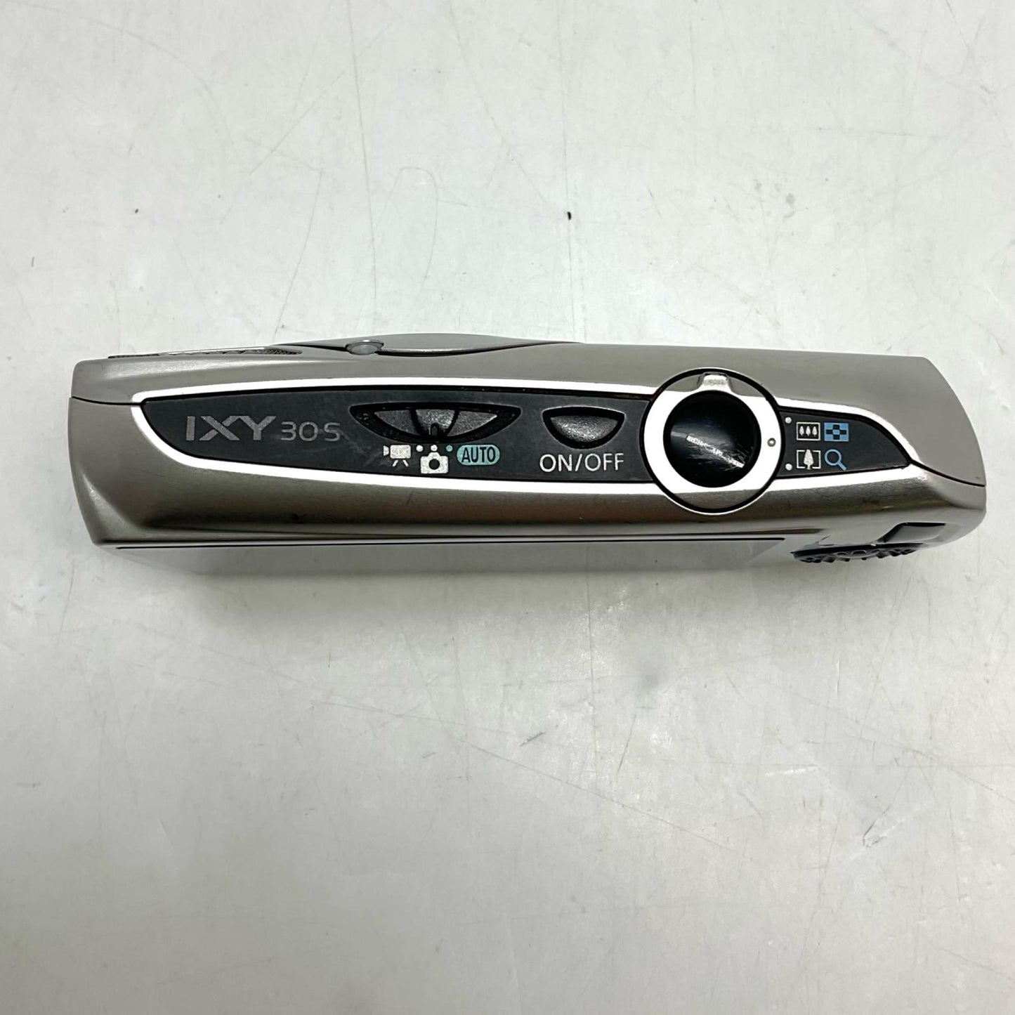 【全額返金保証】【最速発送】Canon コンパクトデジタルカメラ IXY 30S 動作確認済