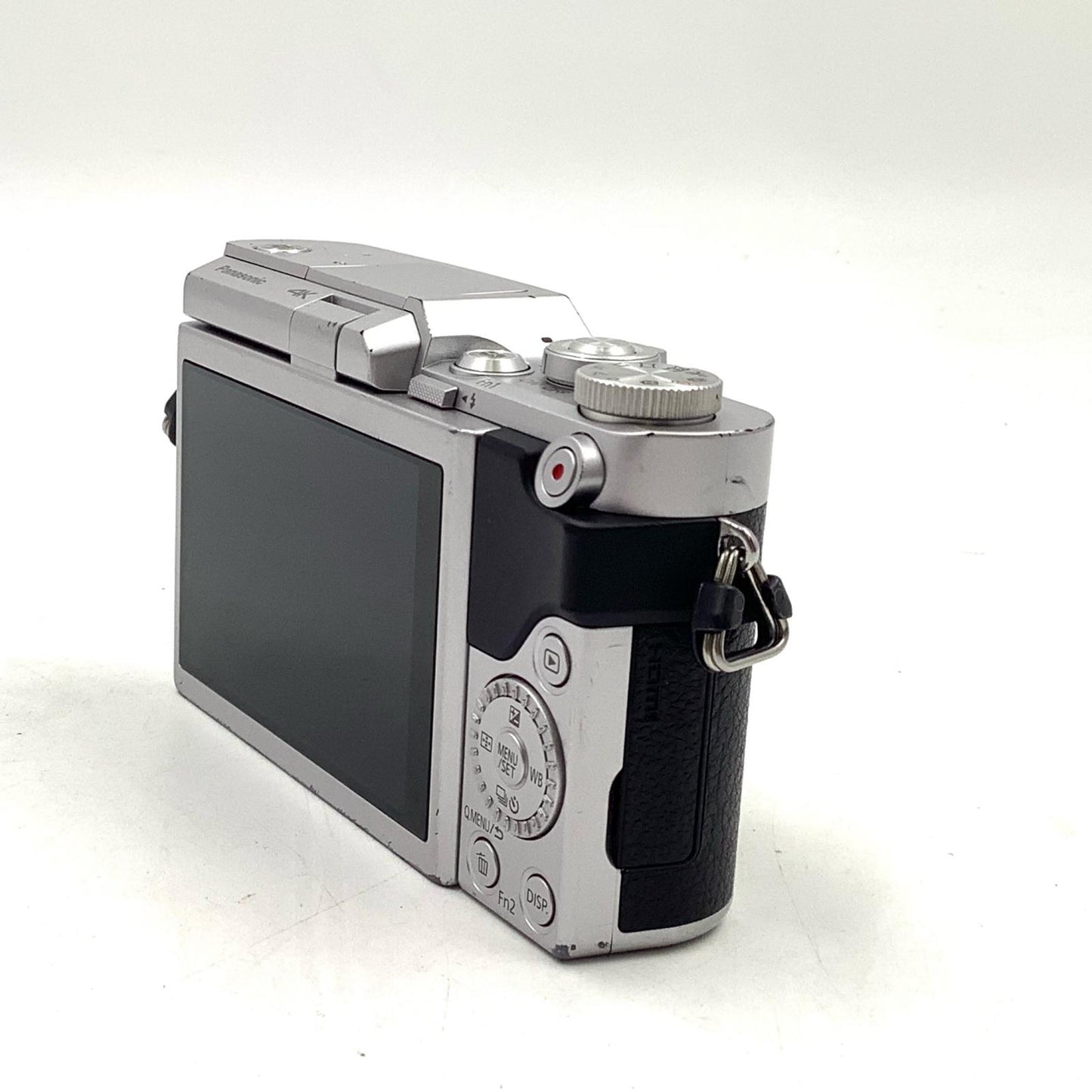 【全額返金保証】【最速発送】Panasonic デジタル一眼 LUMIX DC-GF9 シルバー ボディ 動作確認済