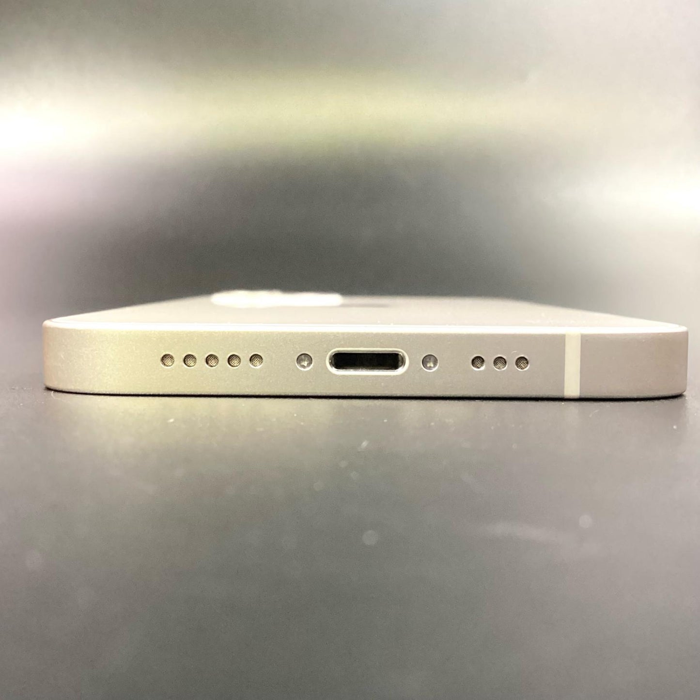 【全額返金保証】【最速発送】Apple iPhone iPhone 12 64GB ホワイト docomo 白ロム 動作確認済 80%