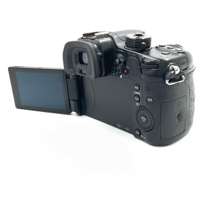 【最速発送】Panasonic デジタル一眼 LUMIX DMC-GH4 ボディ ブラック【難有】