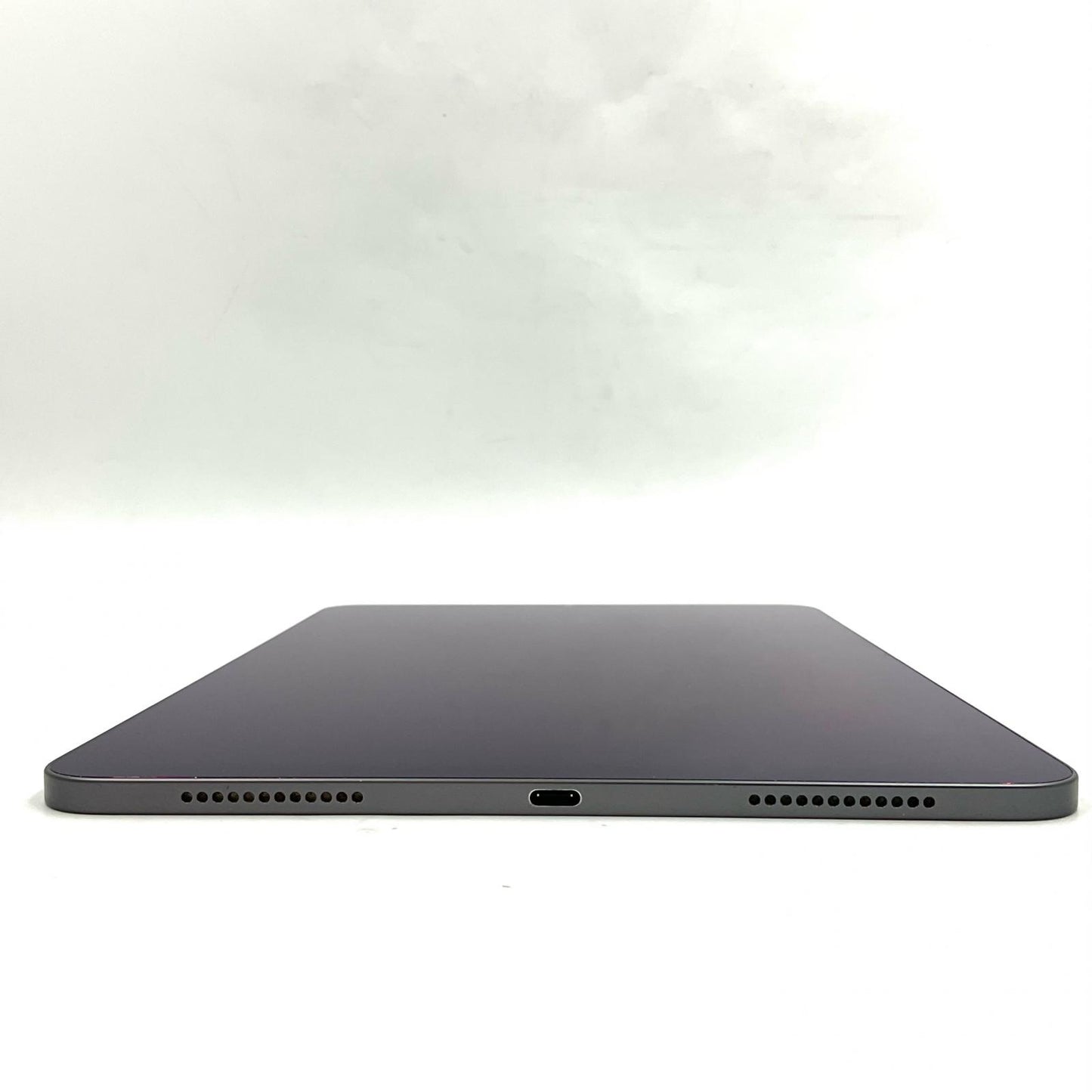 【全額返金保証】【最速発送】Apple iPad Air 10.9インチ 第5世代 64GB スペースグレイ Wi-Fi 美品 動作確認済