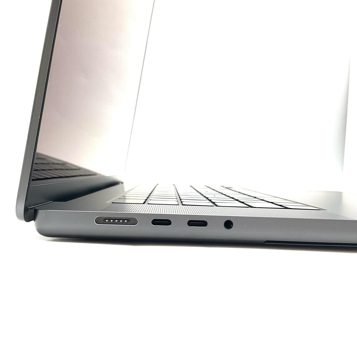【全額返金保証】【最速発送】Apple MacBook Pro 16インチ 2023 Apple M3 Pro 36GB 512GB スペースブラック 93% 動作確認済