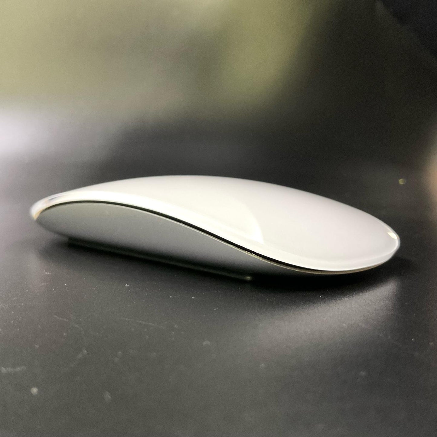 【全額返金保証】【最速発送】Apple Magic Mouse 2 MK2E3J/A A1657 美品 動作確認済