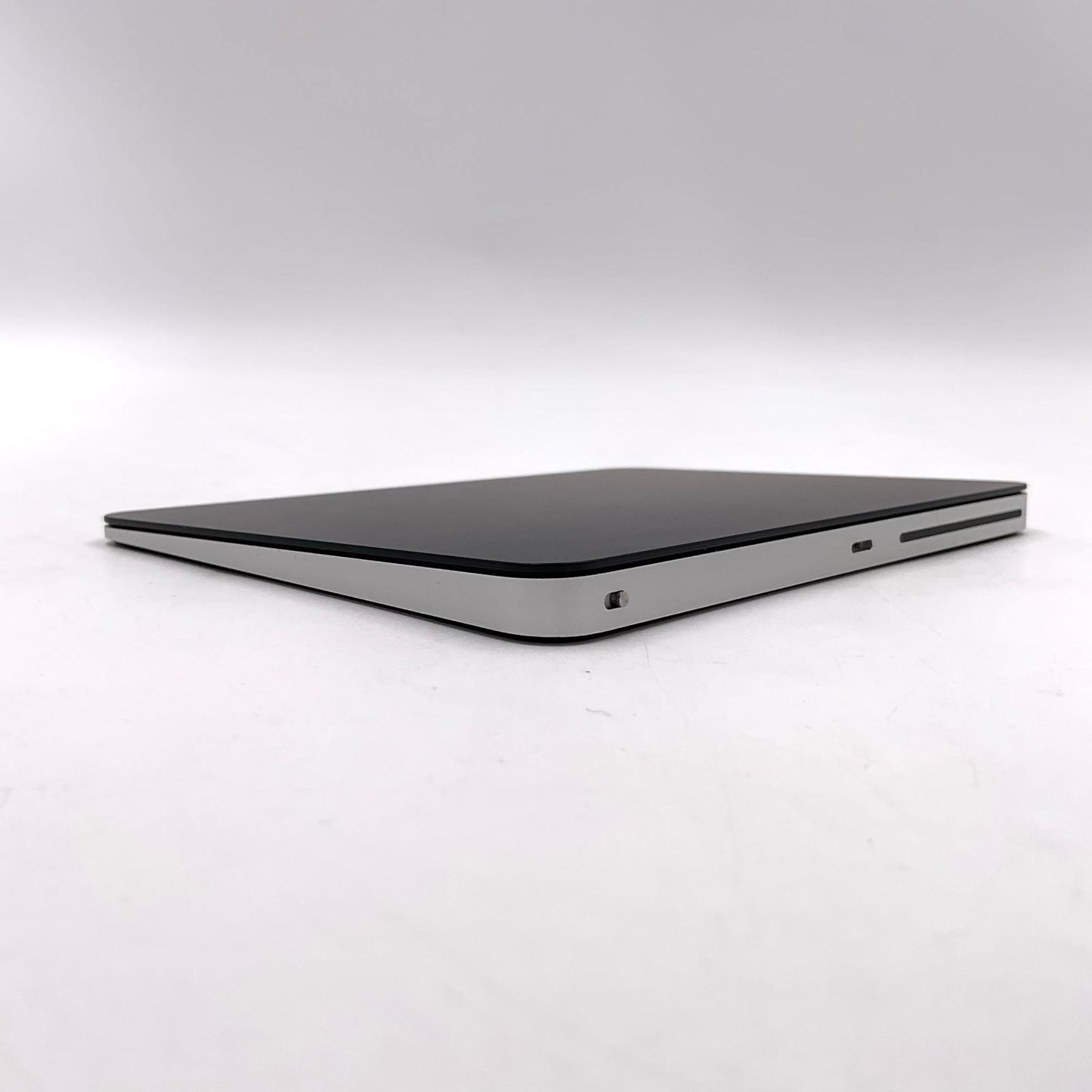 【全額返金保証】【最速発送】Apple Magic Trackpad [ブラック] MMMP3ZA/A A1535 美品 動作確認済