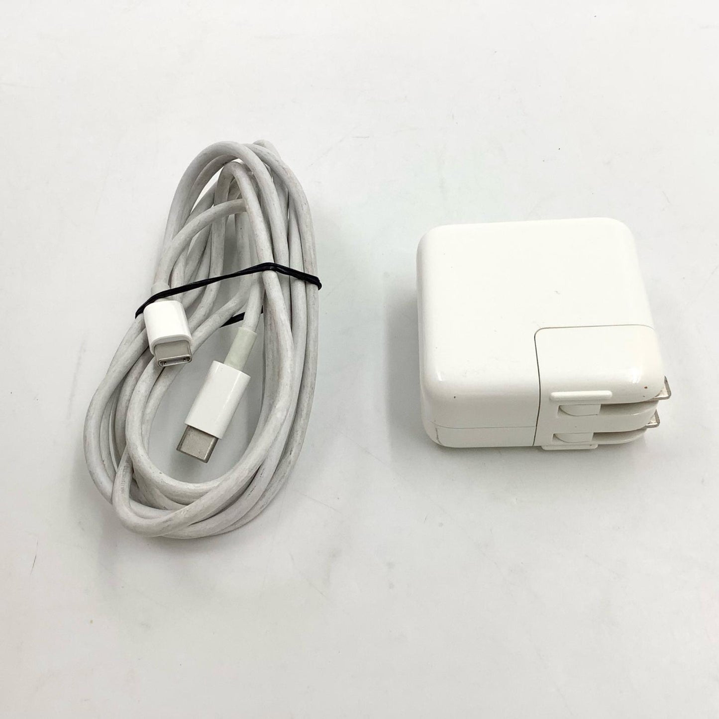 【最速発送】Apple MacBook Air 13インチ 2018 1.6 GHz デュアルコア Intel Core i5 8GB 256GB ゴールド【難有】