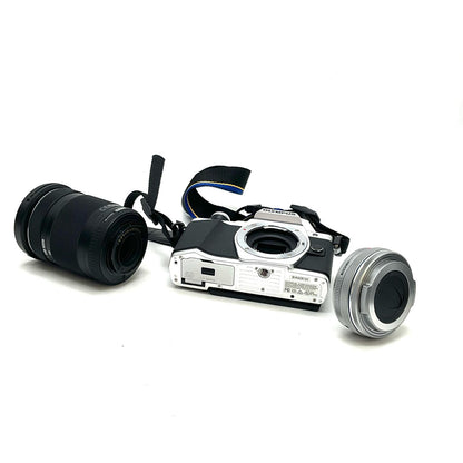 【全額返金保証】【最速発送】OLYMPUS デジタル一眼 OM-D E-M10 Mark II EZダブルズームキット シルバー 美品 動作確認済