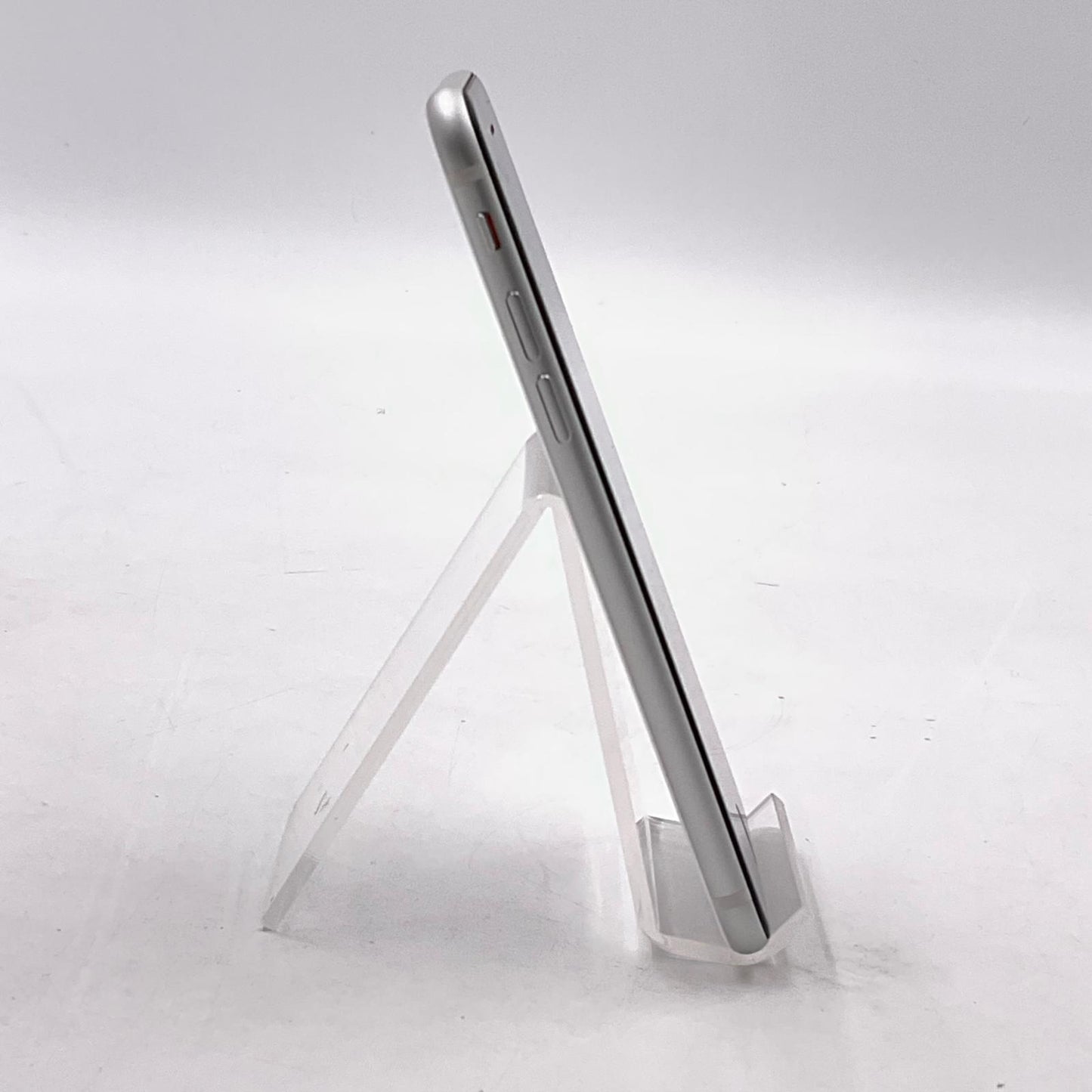 【全額返金保証】【最速発送】Apple iPhone iPhone SE（第2世代） 64GB ホワイト docomo SIMフリー 白ロム 動作確認済 76%