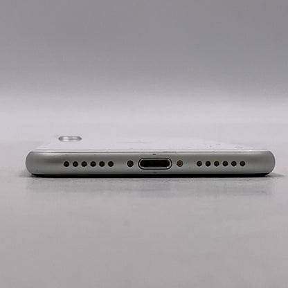 【全額返金保証】【最速発送】Apple iPhone iPhone SE（第2世代） 64GB ホワイト docomo SIMフリー 白ロム 動作確認済 76%