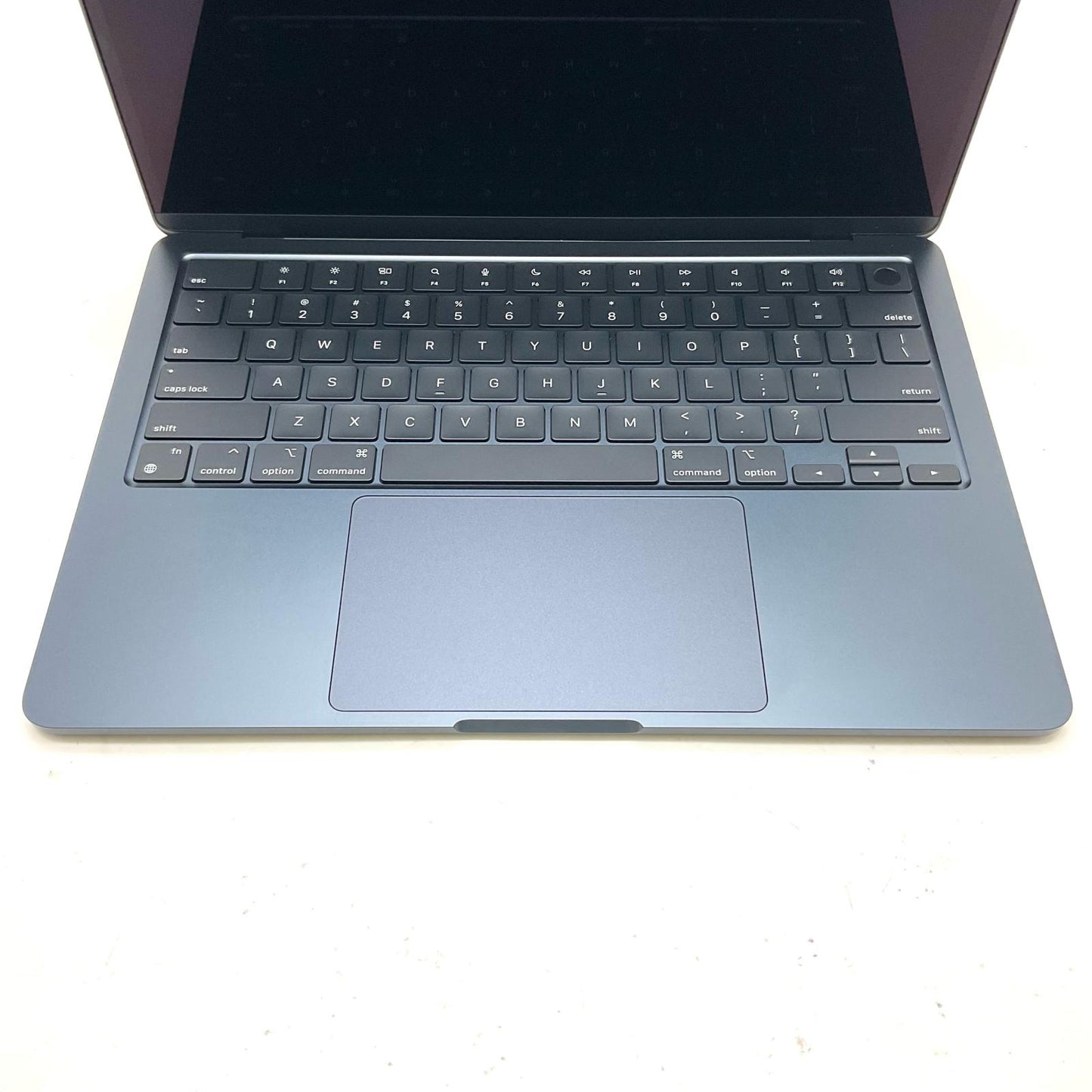 【全額返金保証】【最速発送】Apple MacBook Air 13.6インチ 2024 Apple M3 16GB 256GB ミッドナイト 100% 美品 動作確認済