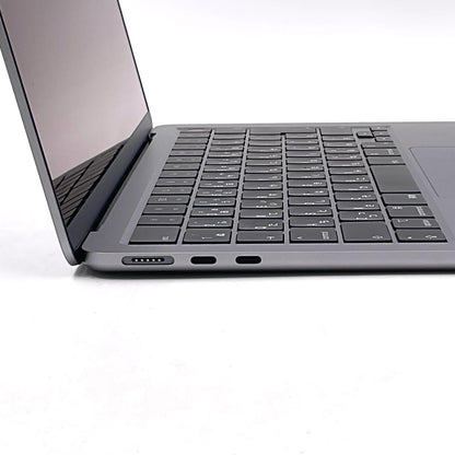 【全額返金保証】【最速発送】Apple MacBook Air 13インチ 2022 Apple M2 8GB 256GB スペースグレイ 100% 美品 動作確認済