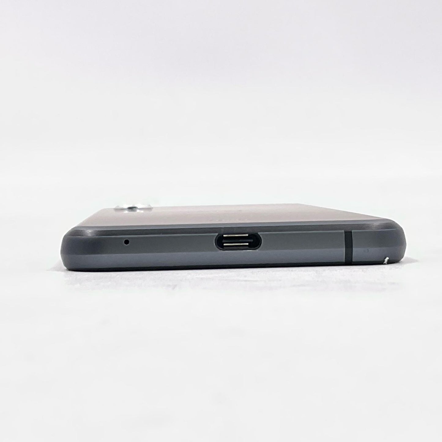 【全額返金保証】【最速発送】SHARP AQUOS sense3 basic ブラック au SHV48 白ロム 美品 動作確認済