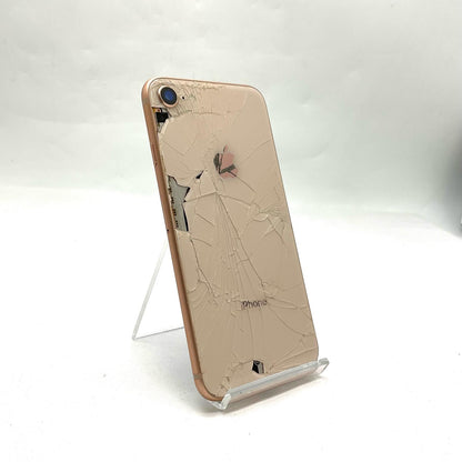 【最速発送】Apple iPhone iPhone 8 64GB ゴールド au 白ロム【難有】 71%