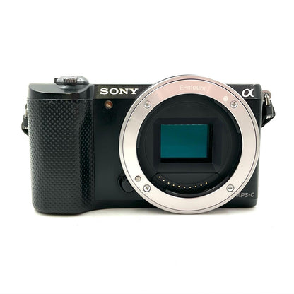 【全額返金保証】【最速発送】Sony デジタル一眼 α5000 ILCE-5000L パワーズームレンズキット [ブラック] 動作確認済