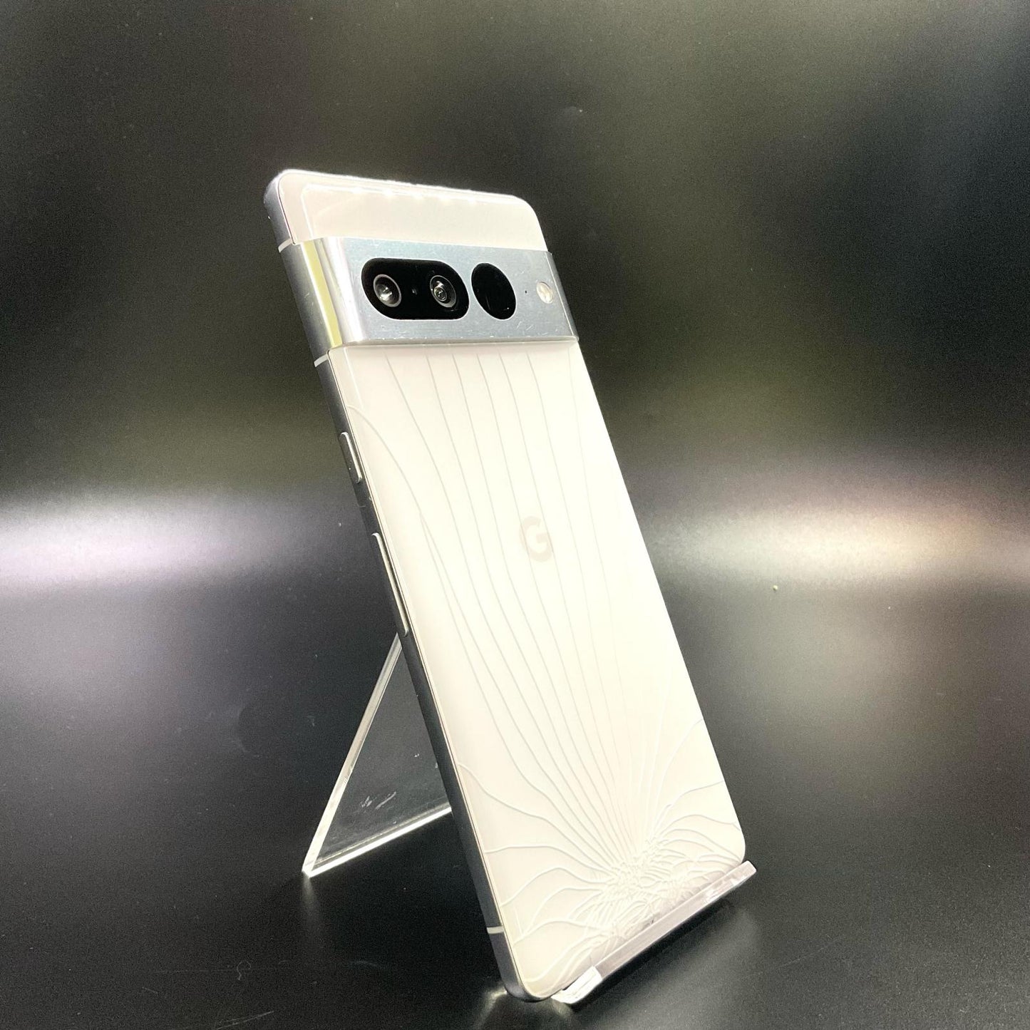 【最速発送】Google Pixel 7 Pro 128GB Snow SIMフリー GFE4J 白ロム【難有】