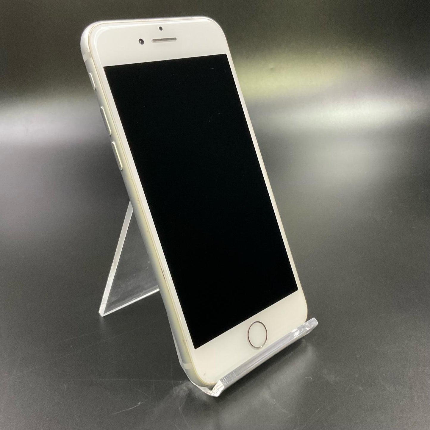 【全額返金保証】【最速発送】Apple iPhone iPhone 8 64GB シルバー Softbank SIMフリー 白ロム 動作確認済 82%