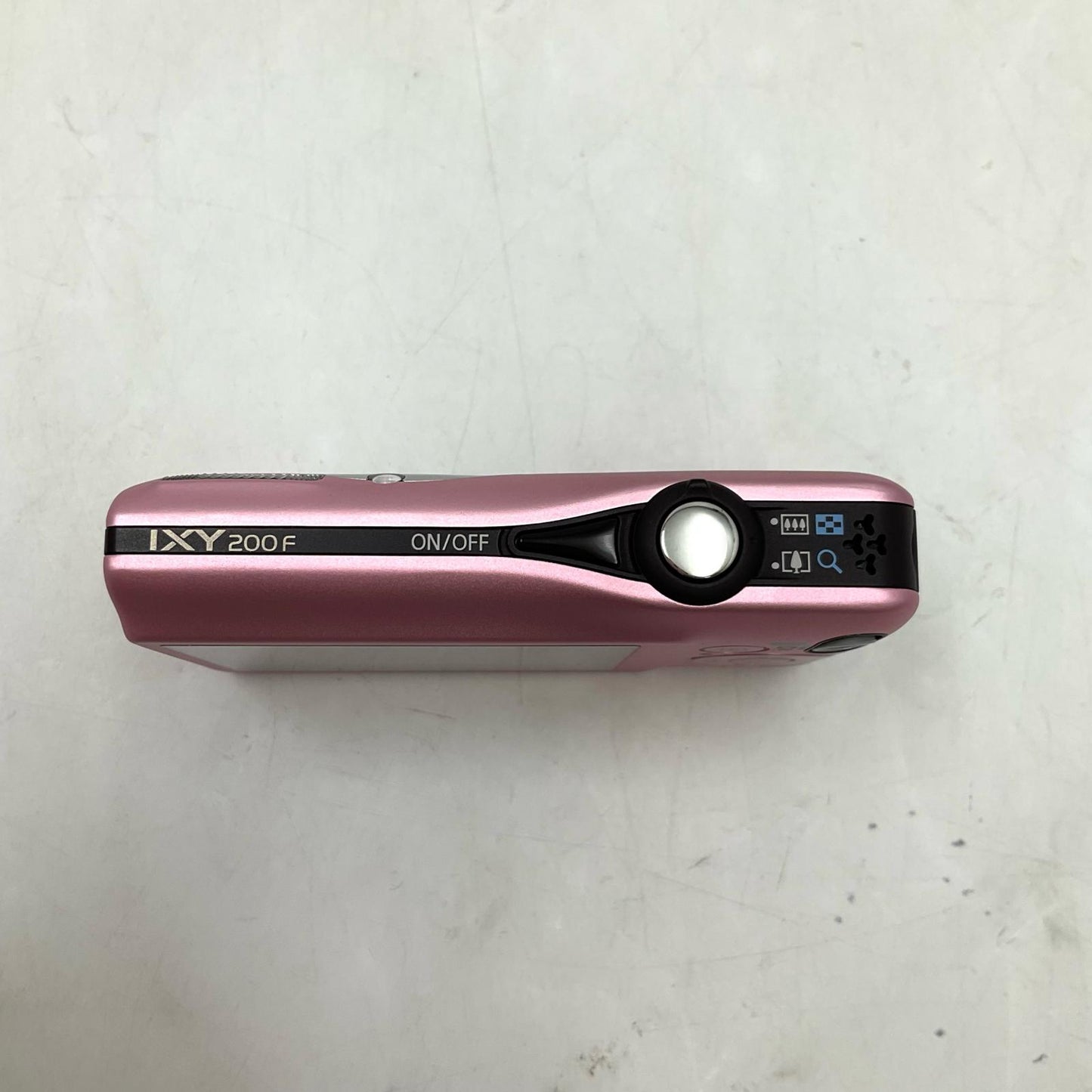 【全額返金保証】【最速発送】Canon コンパクトデジタルカメラ IXY 200F ピンク 美品 動作確認済
