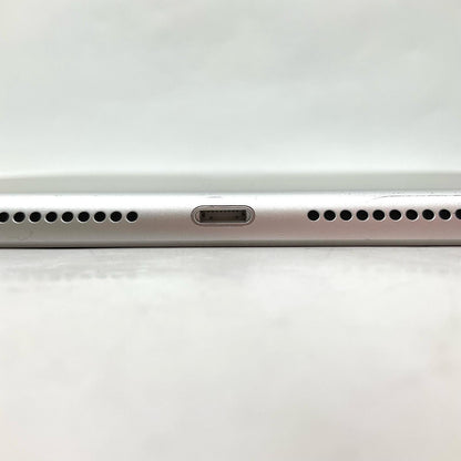 【全額返金保証】【最速発送】Apple iPad iPad 10.2インチ 第9世代 64GB シルバー Wi-Fi 動作確認済