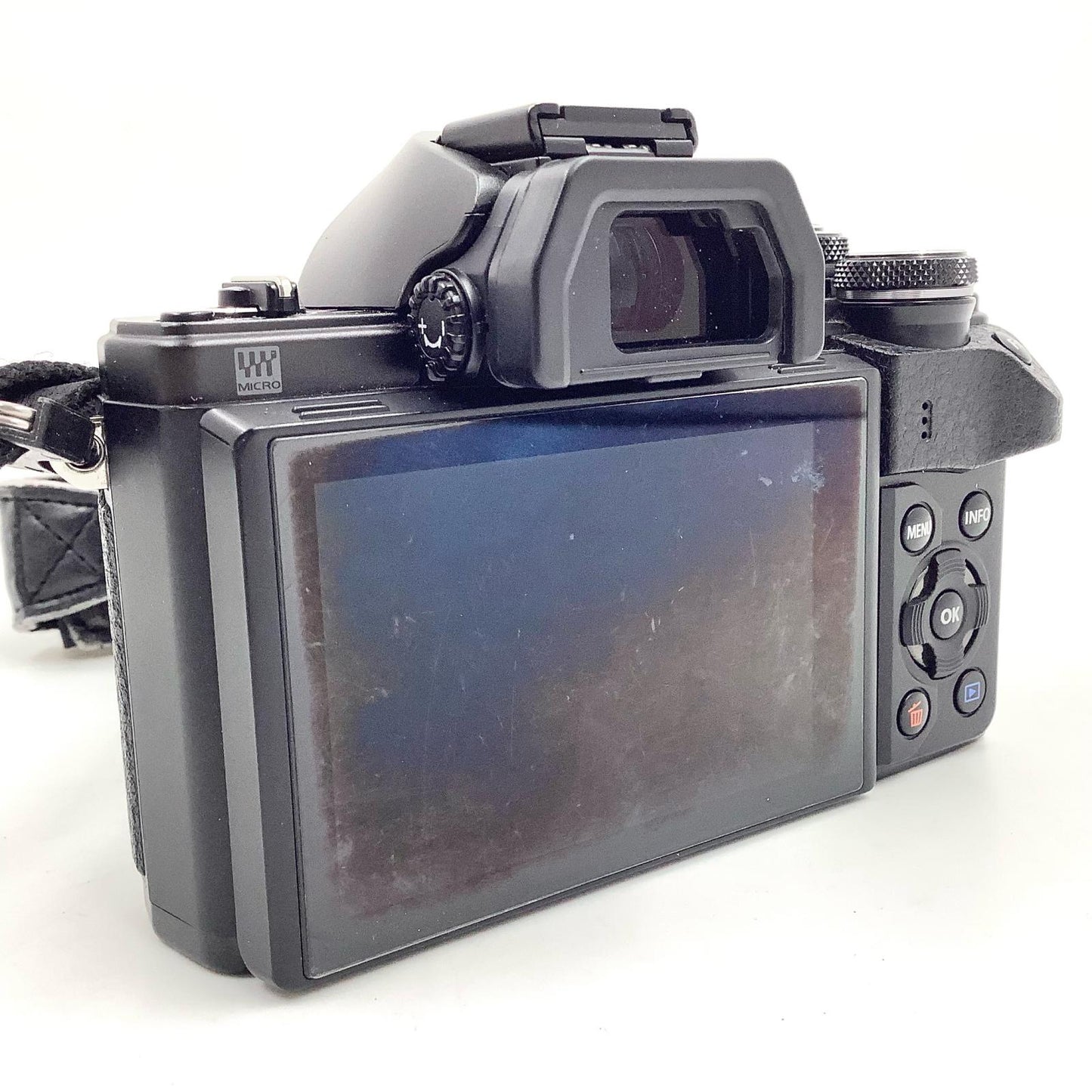 【最速発送】OLYMPUS デジタル一眼 OM-D E-M10 Mark II ボディ ブラック【難有】