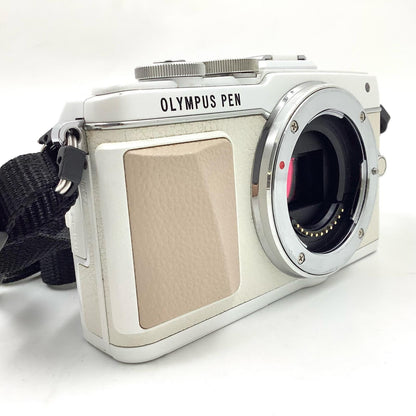 【全額返金保証】【最速発送】OLYMPUS デジタル一眼 PEN Lite E-PL7 ボディ [ホワイト] ホワイト 美品 動作確認済