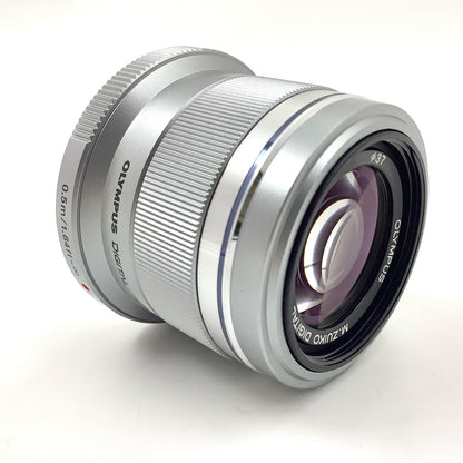 【全額返金保証】【最速発送】OLYMPUS M.ZUIKO DIGITAL 45mm F1.8 [シルバー] 美品 動作確認済