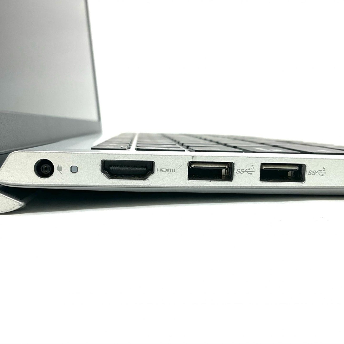 【最速発送】DELL Inspiron P112F001 i7-1165G7 8GB SSD 512GB 68.5%【難有】