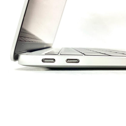 【全額返金保証】【最速発送】Apple MacBook Air 13.3インチ 2019 1.6GHz デュアルコア Intel Core i5 8GB 256GB シルバー 美品 動作確認済