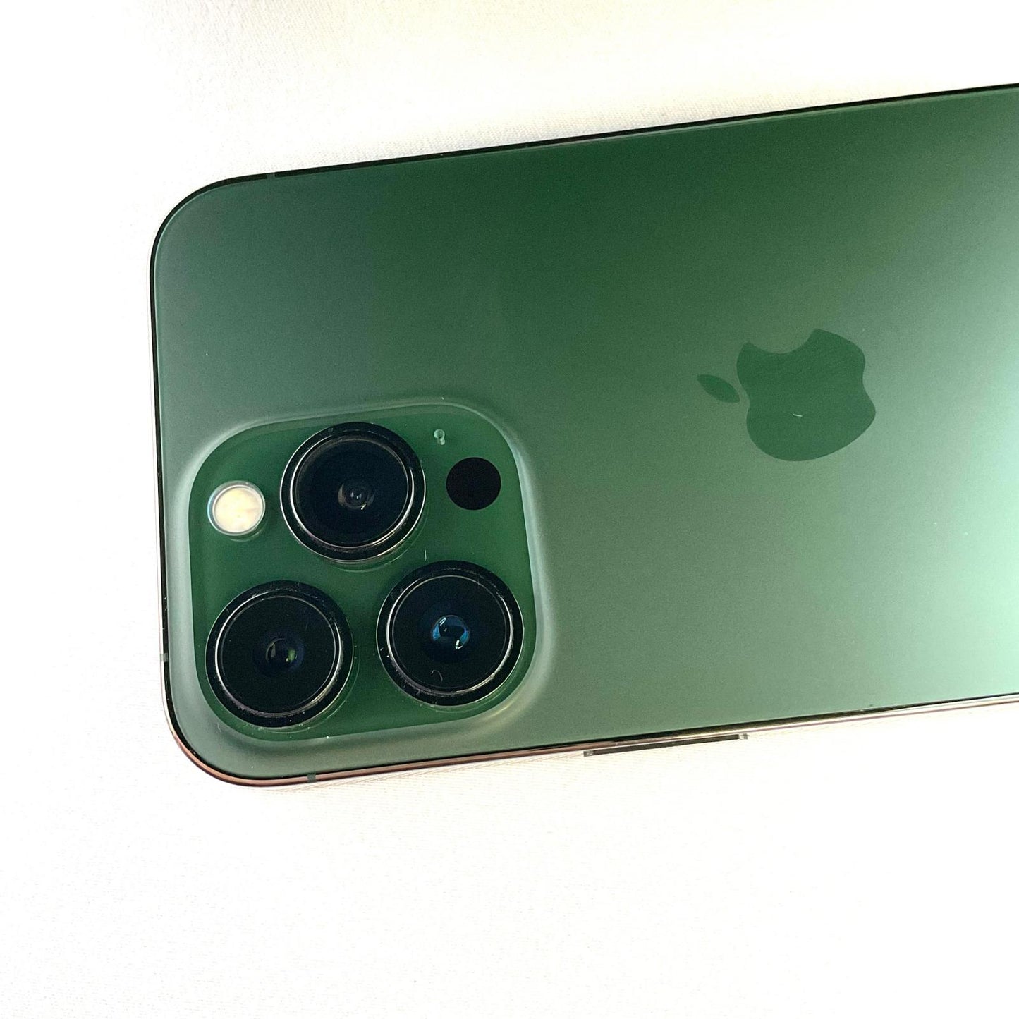 【全額返金保証】【最速発送】Apple iPhone iPhone 13 Pro 512GB アルパイングリーン SIMフリー 白ロム 美品 動作確認済 84%