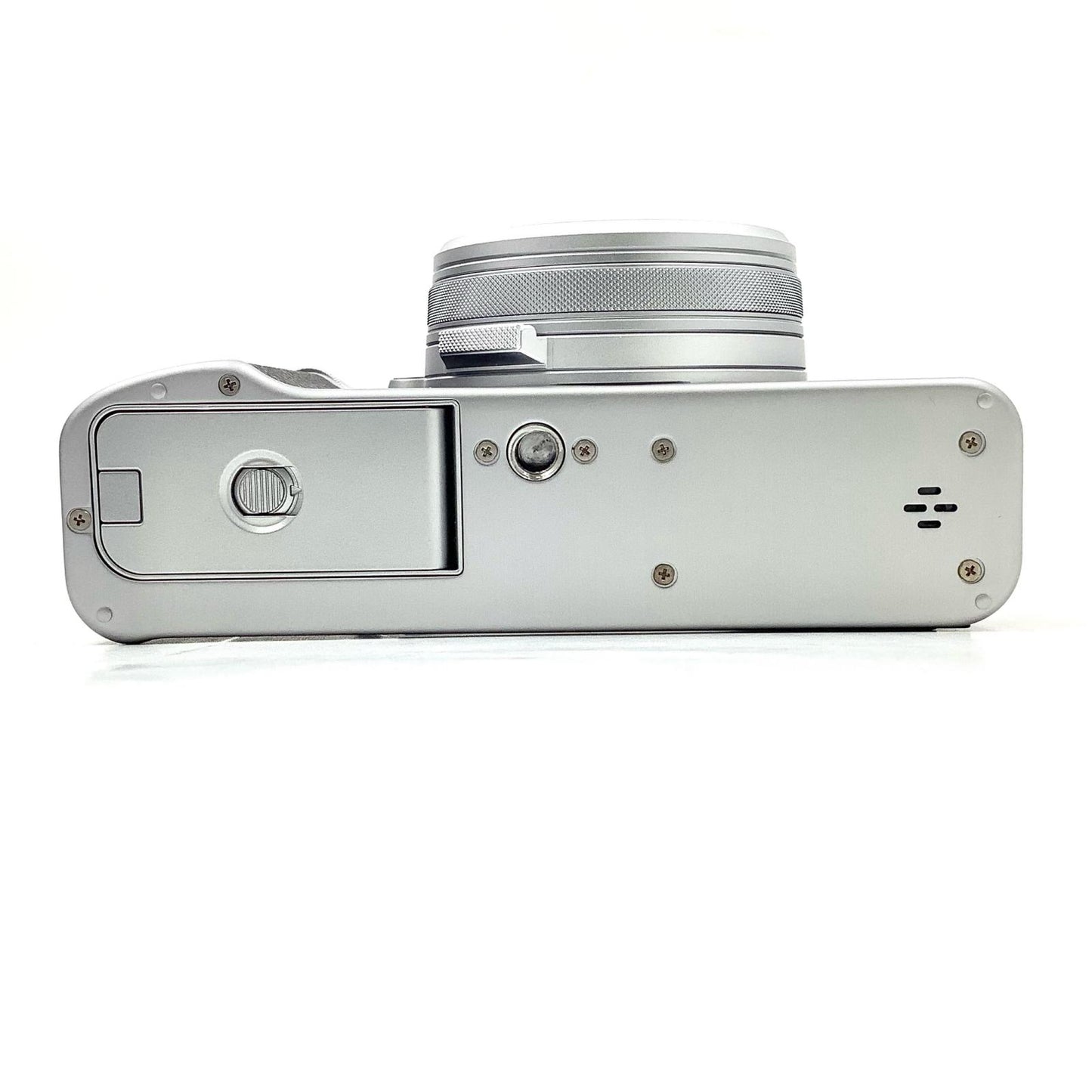 【全額返金保証】【最速発送】FUJIFILM コンパクトデジタルカメラ X100VI シルバー 美品 動作確認済