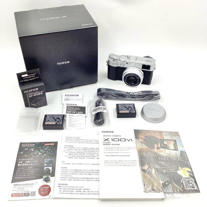 【全額返金保証】【最速発送】FUJIFILM コンパクトデジタルカメラ X100VI シルバー 美品 動作確認済