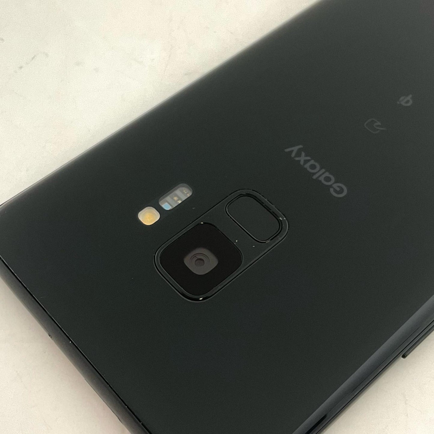 【全額返金保証】【最速発送】SAMSUNG Galaxy S9 64GB ブラック au SCV38 白ロム 動作確認済