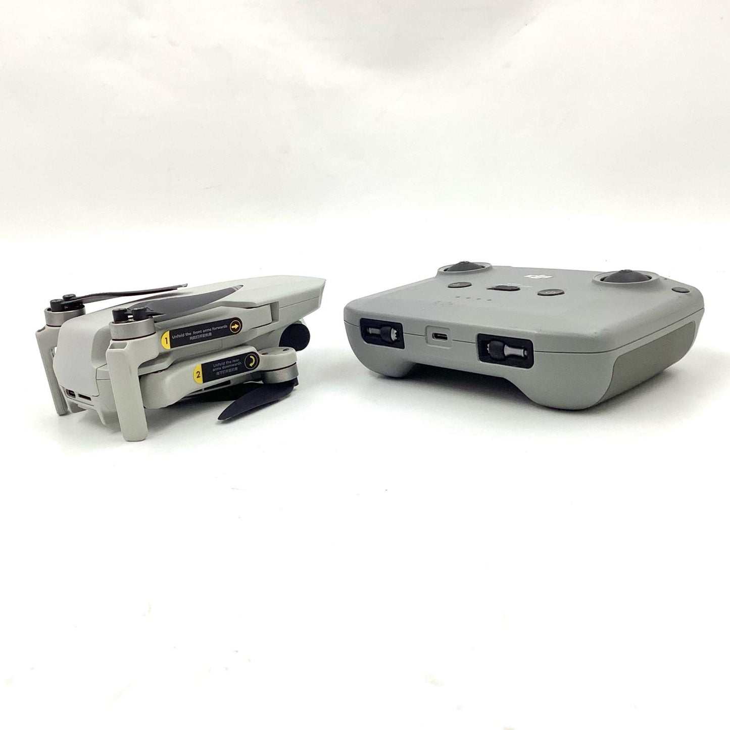 【全額返金保証】【最速発送】DJI MINI 2 FLY MORE COMBO 美品 動作確認済