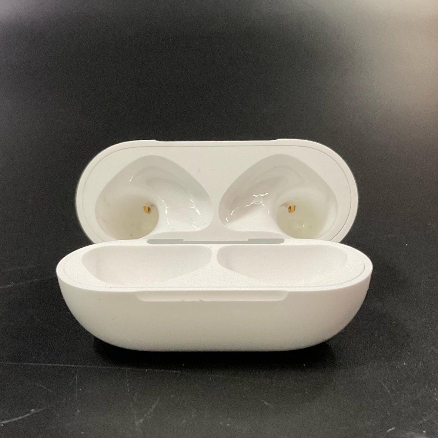 【全額返金保証】【最速発送】Apple AirPods 4 (ANC) 美品 動作確認済