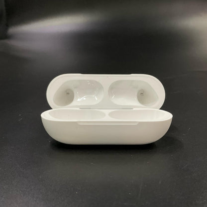 【全額返金保証】【最速発送】Apple AirPods Pro 3 美品 動作確認済