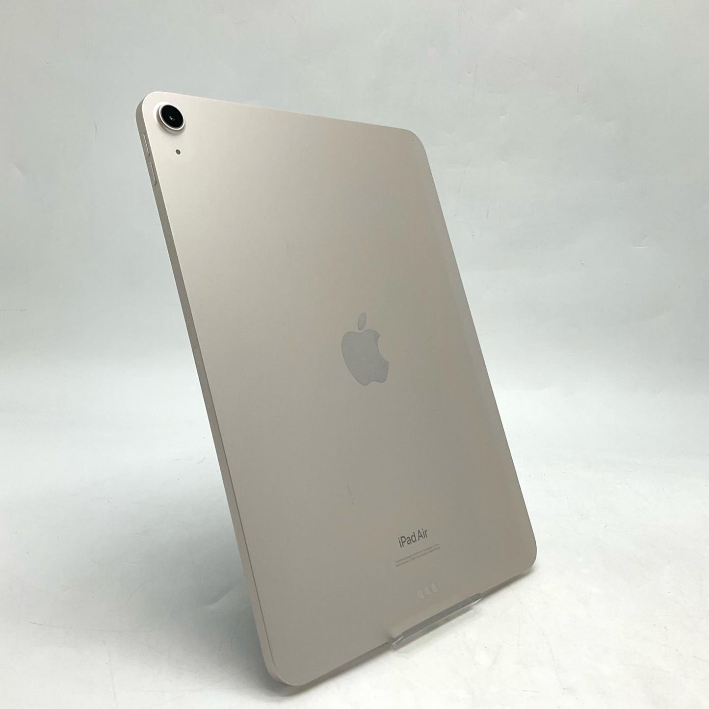 【全額返金保証】【最速発送】Apple iPad Air 10.9インチ 第5世代 64GB スターライト Wi-Fi 美品 動作確認済