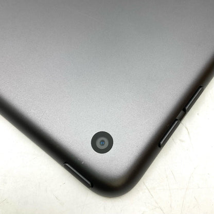 【全額返金保証】【最速発送】Apple iPad iPad 10.2インチ 第8世代 32GB スペースグレイ Wi-Fi 動作確認済