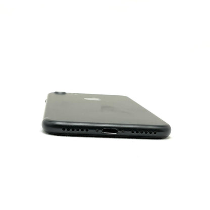 【全額返金保証】【最速発送】Apple iPhone iPhone 7 32GB ブラック docomo 白ロム 動作確認済 72%