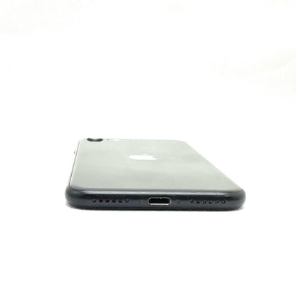 【全額返金保証】【最速発送】Apple iPhone iPhone SE（第2世代） 64GB ブラック docomo 白ロム 動作確認済 83%