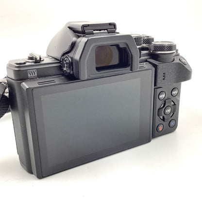【全額返金保証】【最速発送】OLYMPUS デジタル一眼 OM-D E-M10 Mark II ボディ ブラック 動作確認済