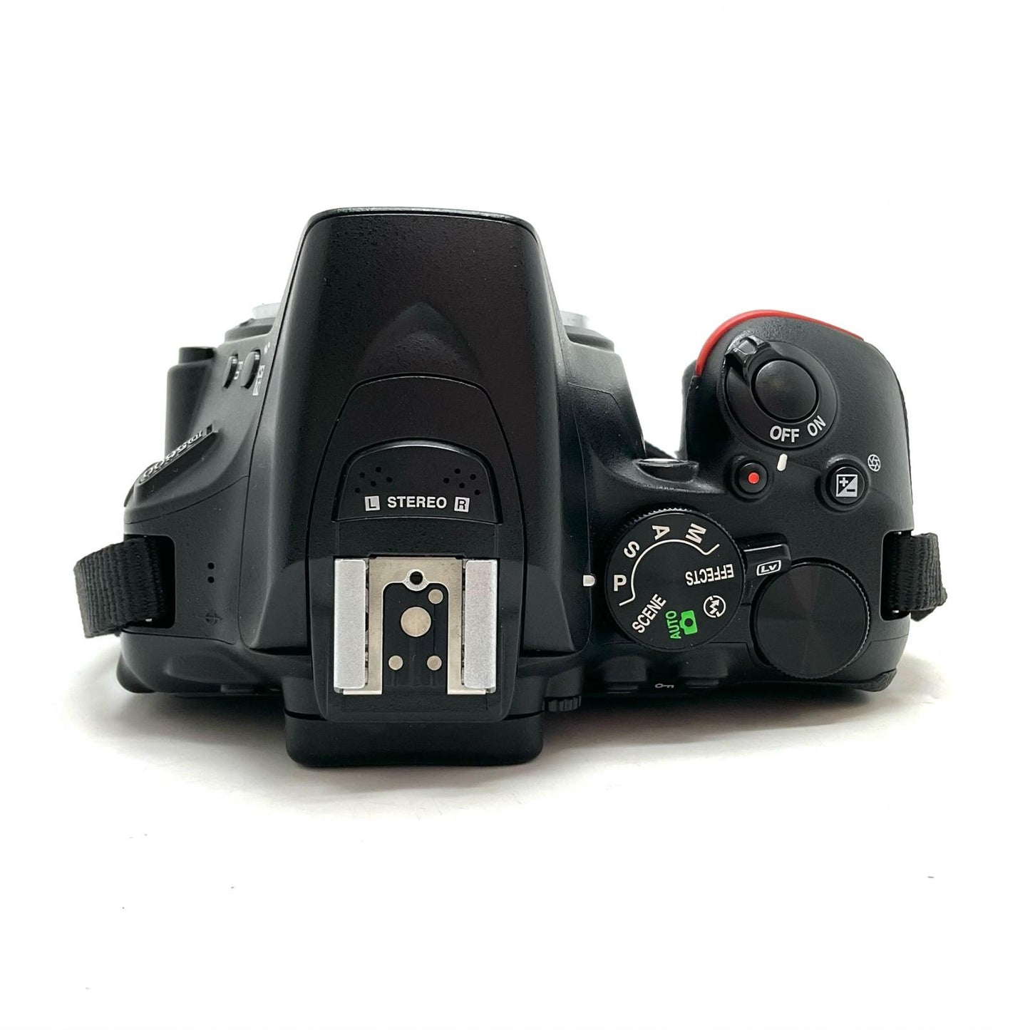 【全額返金保証】【最速発送】Nikon デジタル一眼 D5600 ボディ 美品 動作確認済