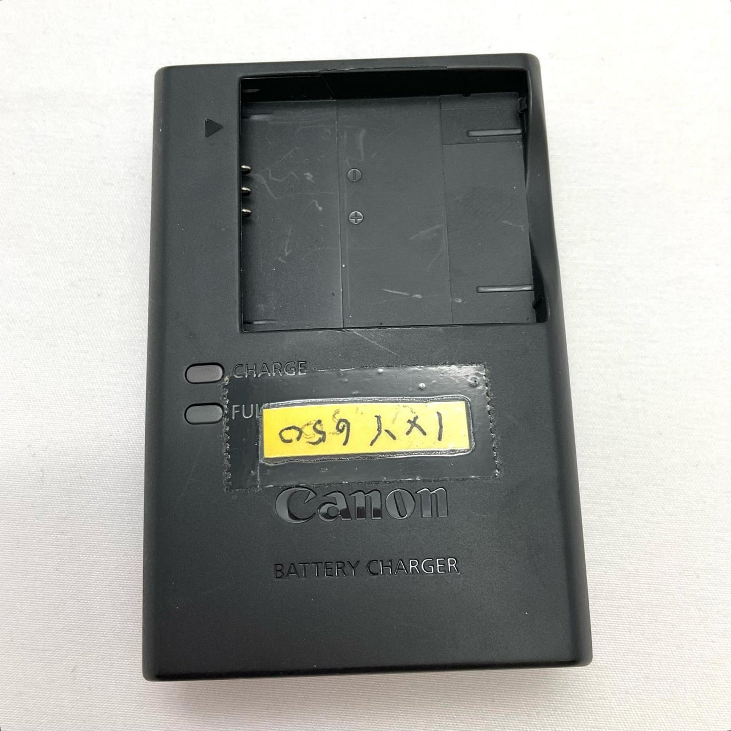 【全額返金保証】【最速発送】Canon コンパクトデジタルカメラ IXY 650 美品 動作確認済