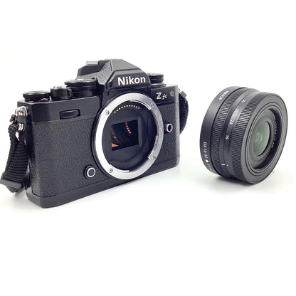 【全額返金保証】【最速発送】Nikon デジタル一眼 Z fc レンズキット NIKKOR Z DX 16-50mm F3.5-6.3 VR ブラック 美品 動作確認済