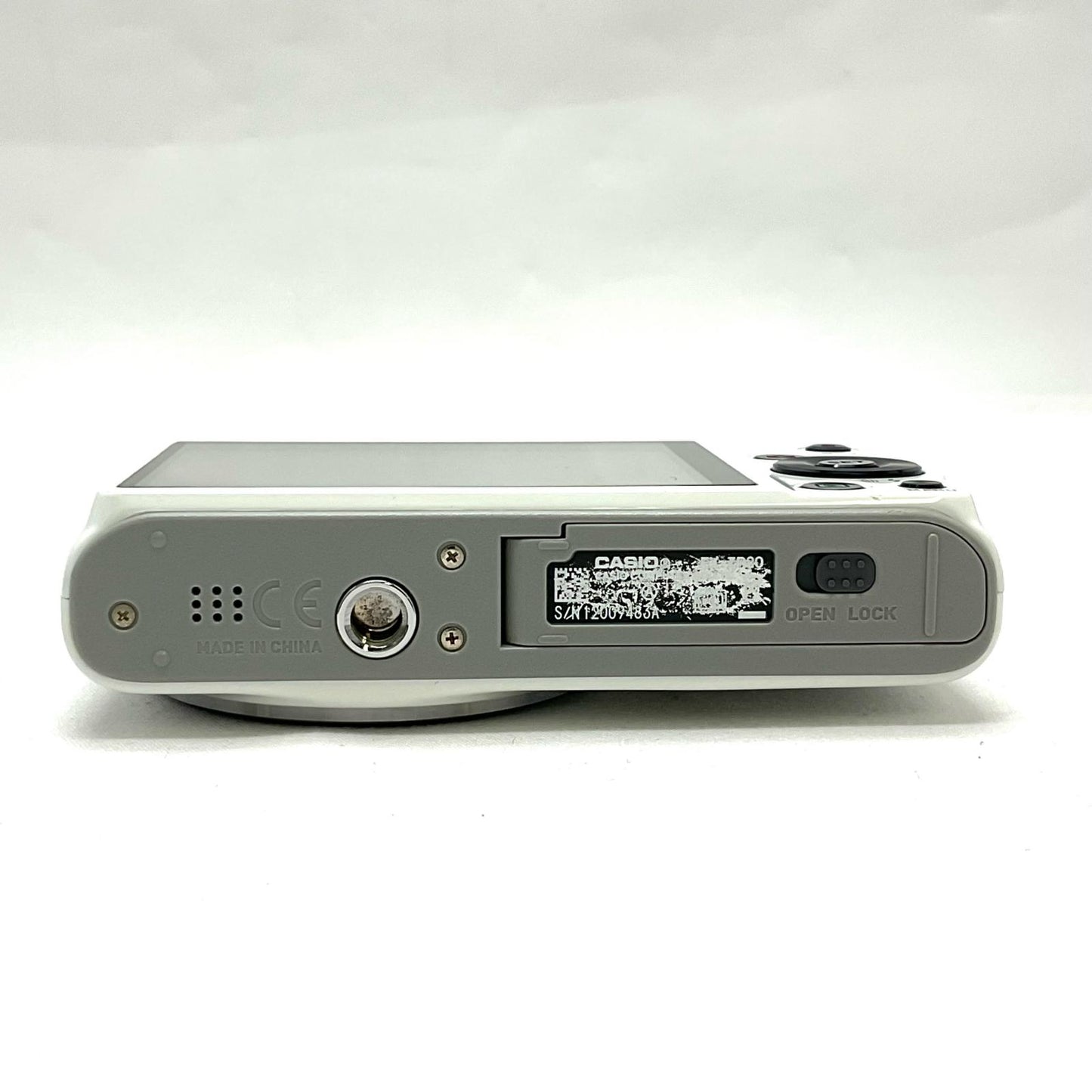 【最速発送】CASIO コンパクトデジタルカメラ HIGH SPEED EXILIM EX-ZR20WE [ホワイト]【難有】