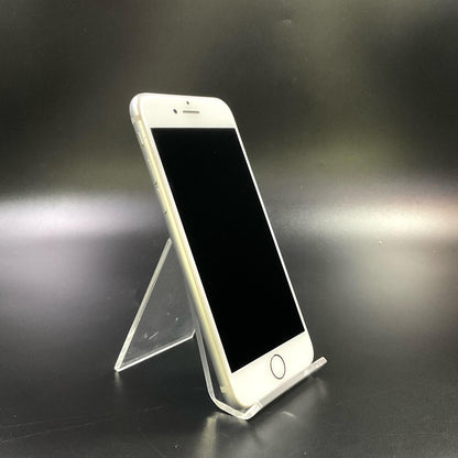 【全額返金保証】【最速発送】Apple iPhone iPhone 7 128GB シルバー docomo 白ロム 動作確認済 80%