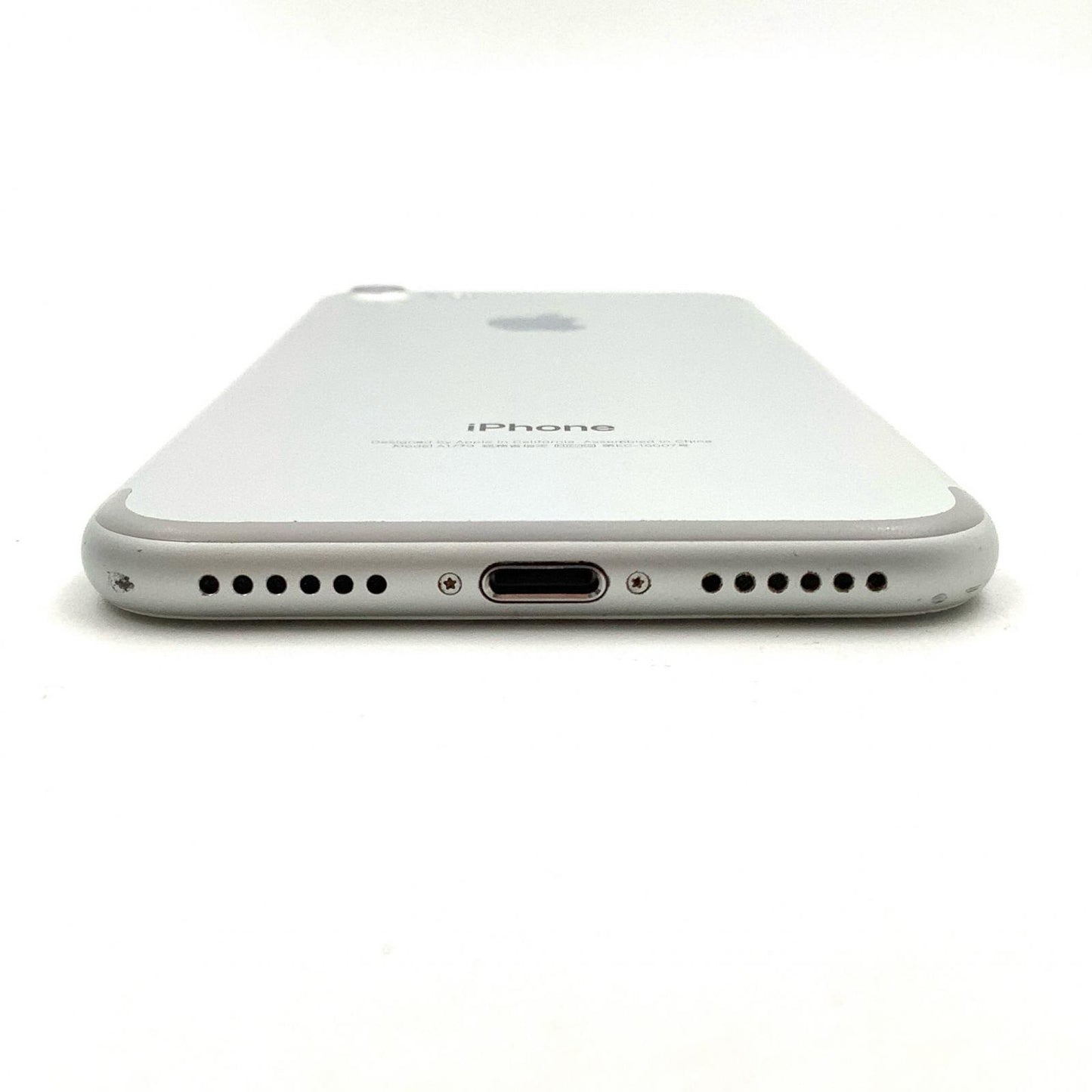 【全額返金保証】【最速発送】Apple iPhone iPhone 7 128GB シルバー au 白ロム 美品 動作確認済 96%